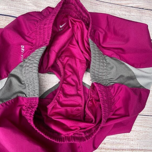 Nike Dri-Fit Shorts Size S - Picture 5 of 5
